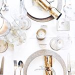 Ever been curious about what I eat on Christmas day? There's a new What I Eat In A Day Christmas Edition on my channel right now! 🥕🍫🥂 Click the link in my bio to go straight to it!