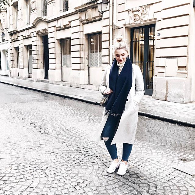 Sometimes you've just gotta be cosy.. (📸: @kate.lavie)
.
.
. ❤️ this post for outfit details with @liketoknow.it http://liketk.it/2qlKd #liketkit