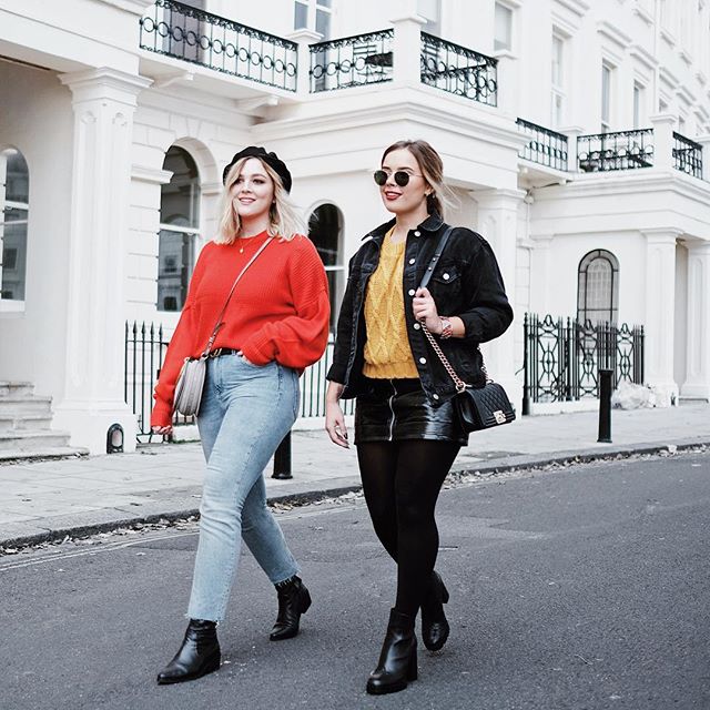 MEET UP TIME! ✨👯‍♀️ @hellooctober and I will be hosting a meet &amp; greet with @Topshop at their Brighton store on Tuesday 14th November at 6.30-8pm! We'll be having a chat about our favourite trends, must have Topshop pieces and answering all your questions! Tickets are FREE and available through the link in my bio. There are limited places so hop to it if you want to come along - can't wait to see you there! #topshopstyle #topshopgirls #HOxICT AD